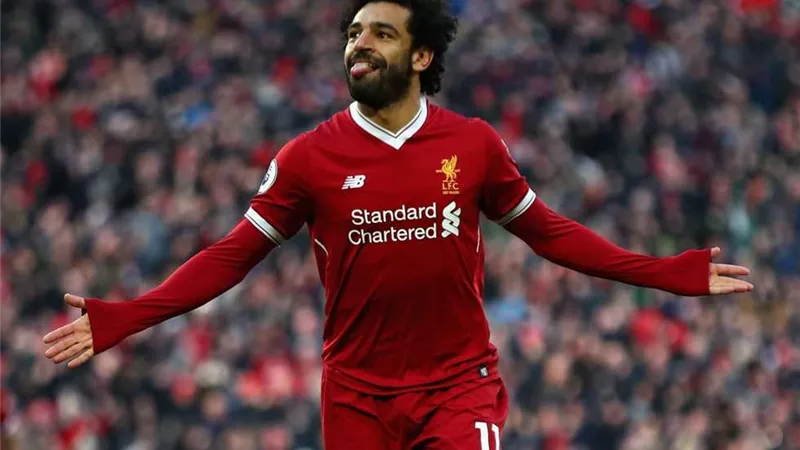 «صلاح» يفاجئ الجميع بطلبه من مدربي الللياقة