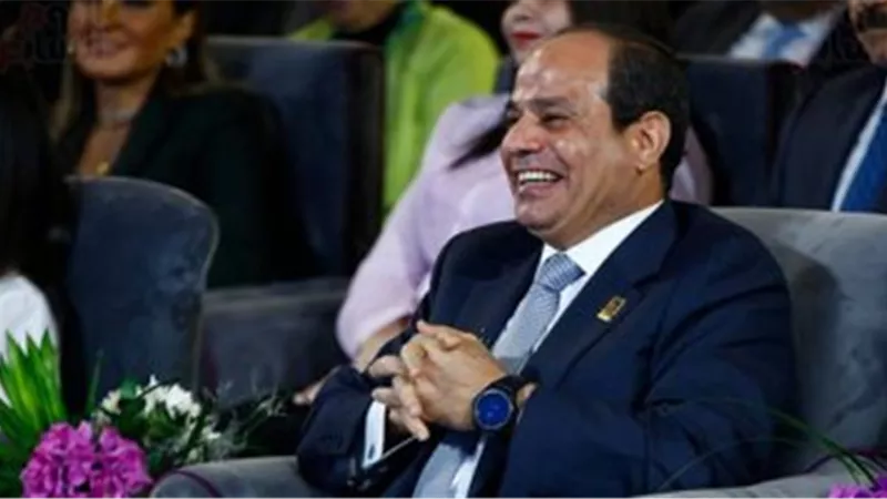  الرئيس السيسي: «فيه ناس خدت (معاش) تكافل وكرامة ويمكن ما تستحقش» 