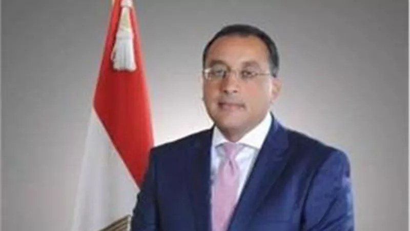 مدبولي يشيد بحرص المواطنين على تنفيذ قرارات الحكومة